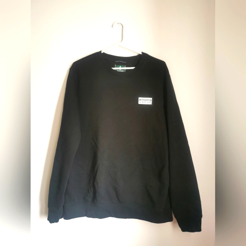 (3/$12) - Woods Men's Black Crewneck Sweater. Ventilation underarms. XL Black.